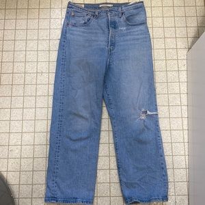 Levi’s Ribcage Straight